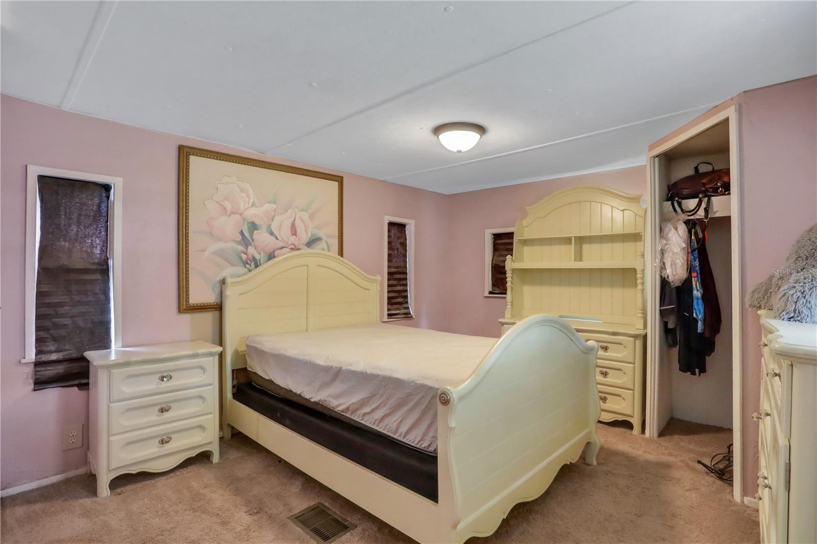 Image 14 of 44 For 138 Don Quixote Street