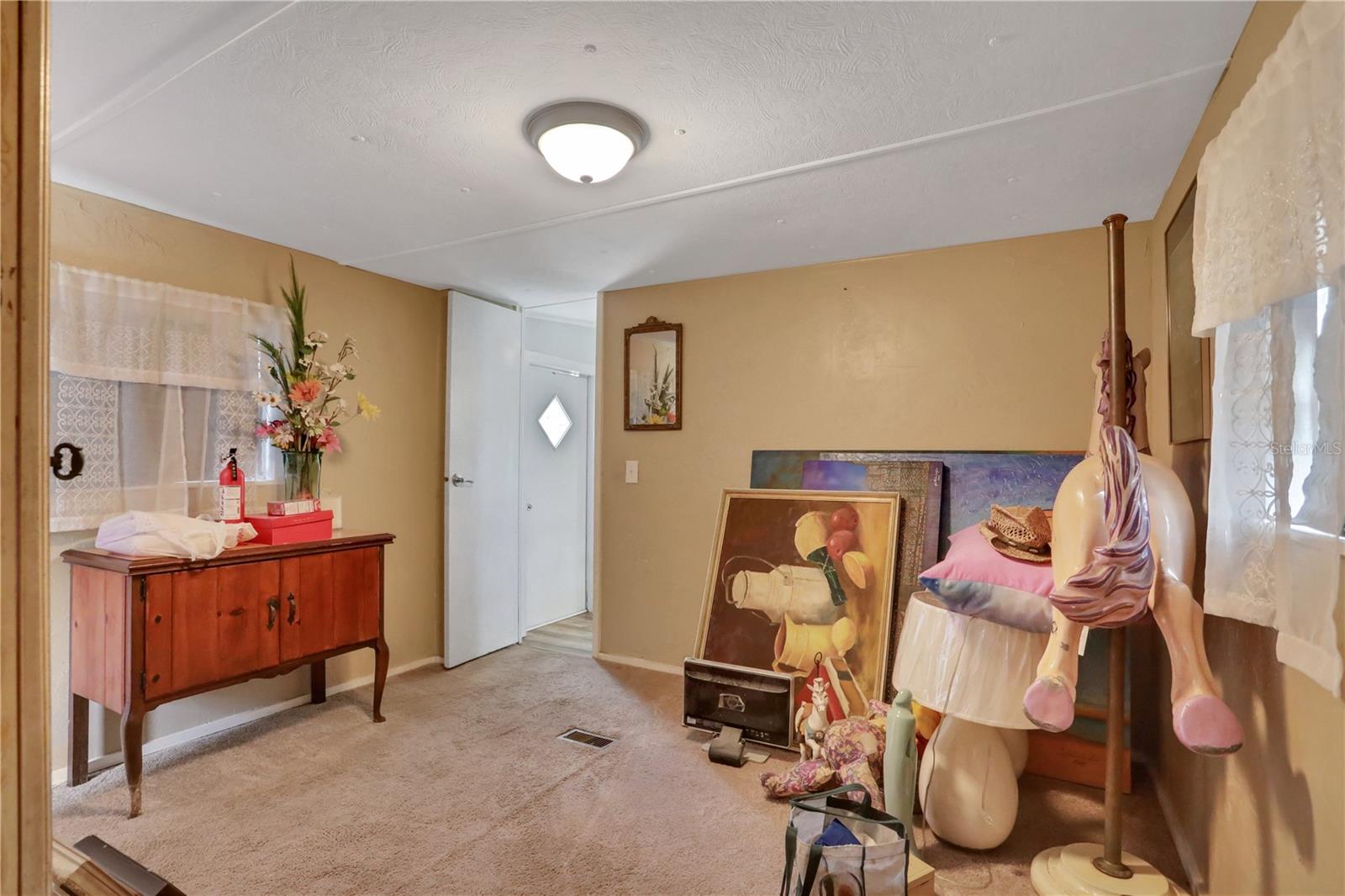 Image 19 of 44 For 138 Don Quixote Street