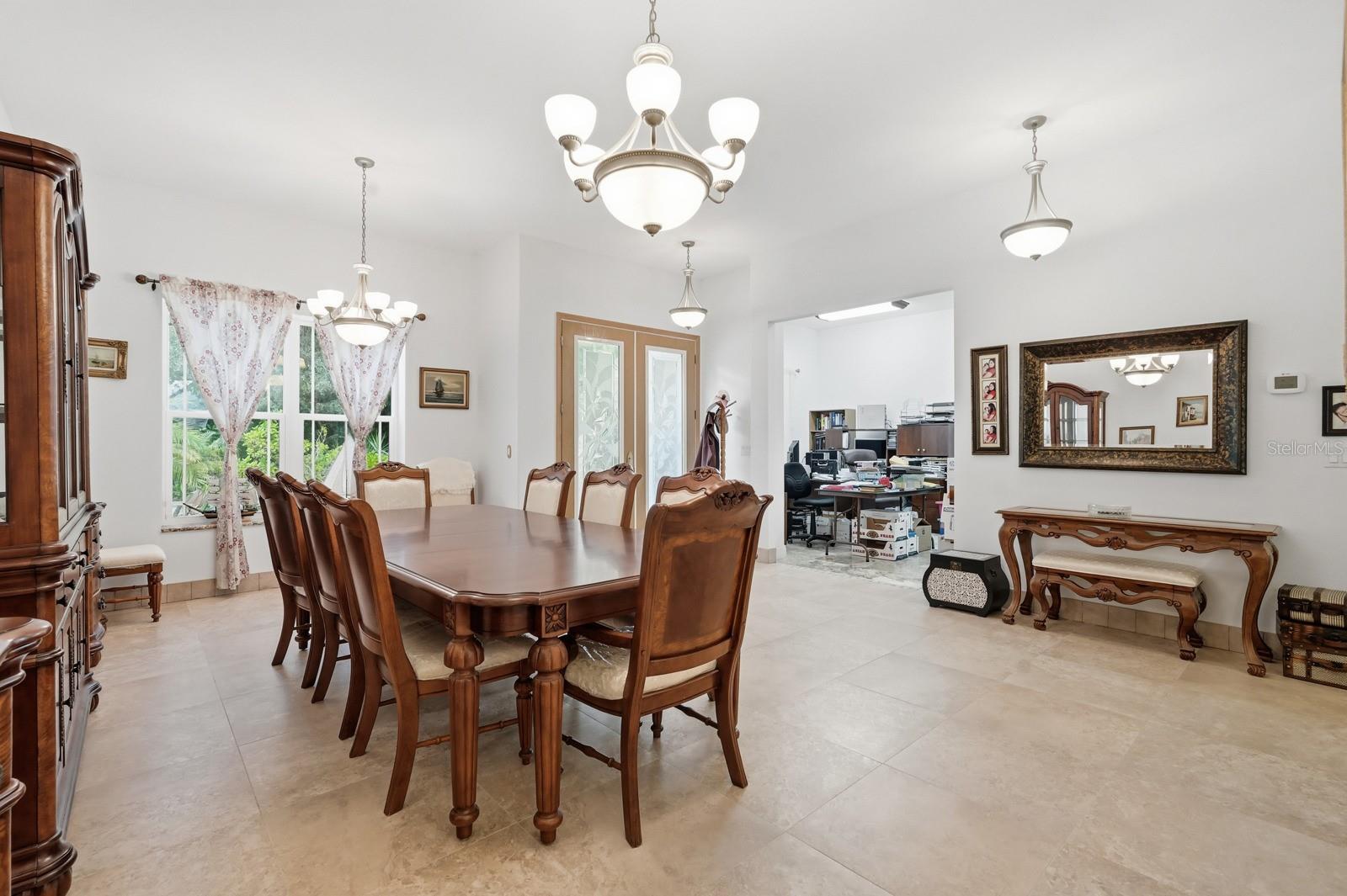 Image 10 of 67 For 105 Beach Street