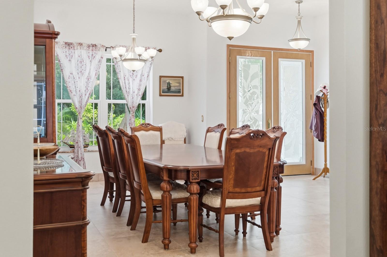 Image 11 of 67 For 105 Beach Street