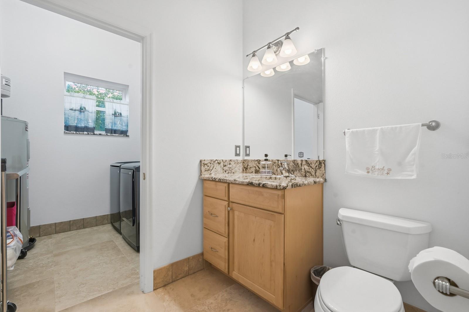 Image 33 of 67 For 105 Beach Street