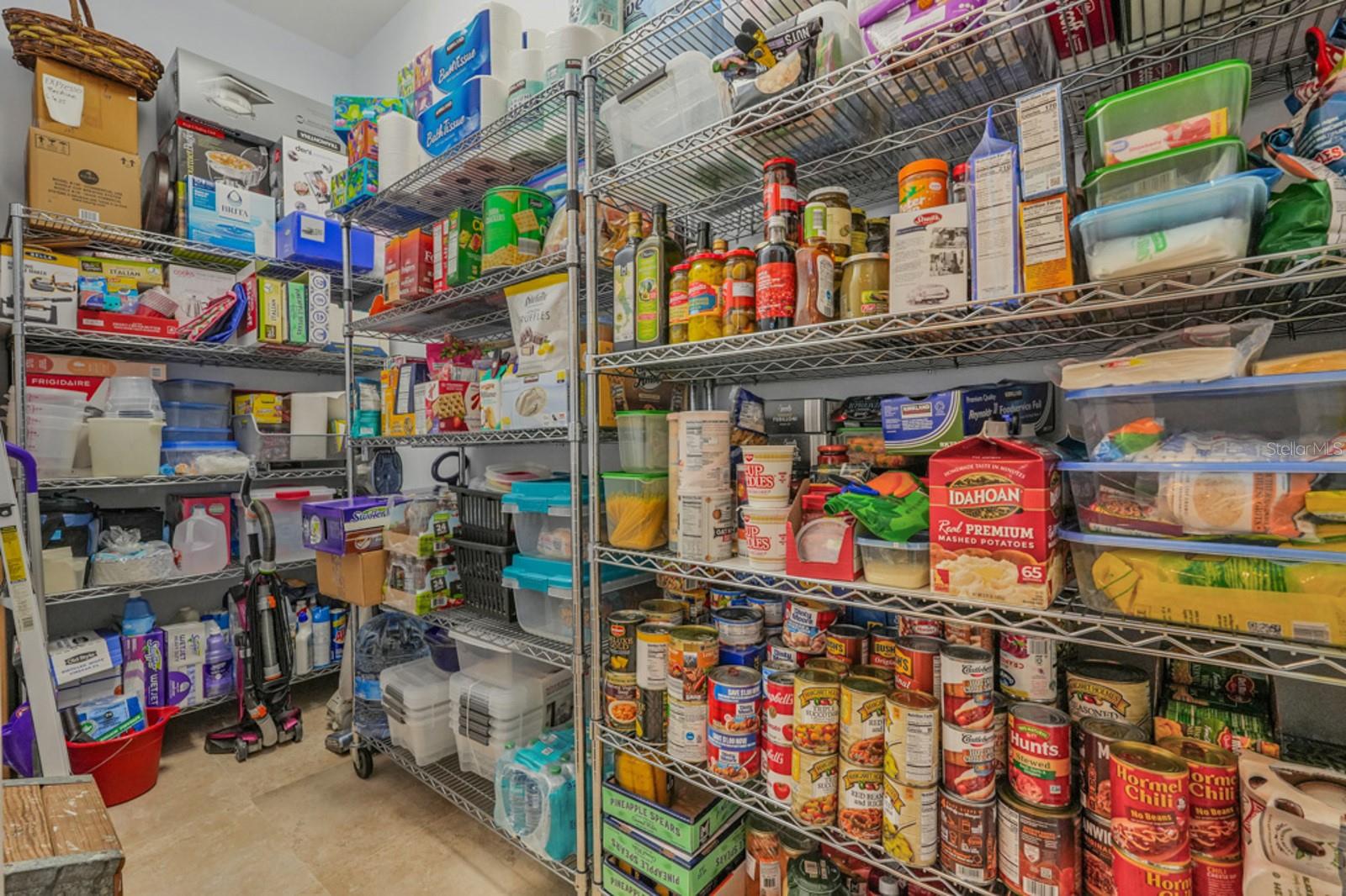 Image 35 of 67 For 105 Beach Street