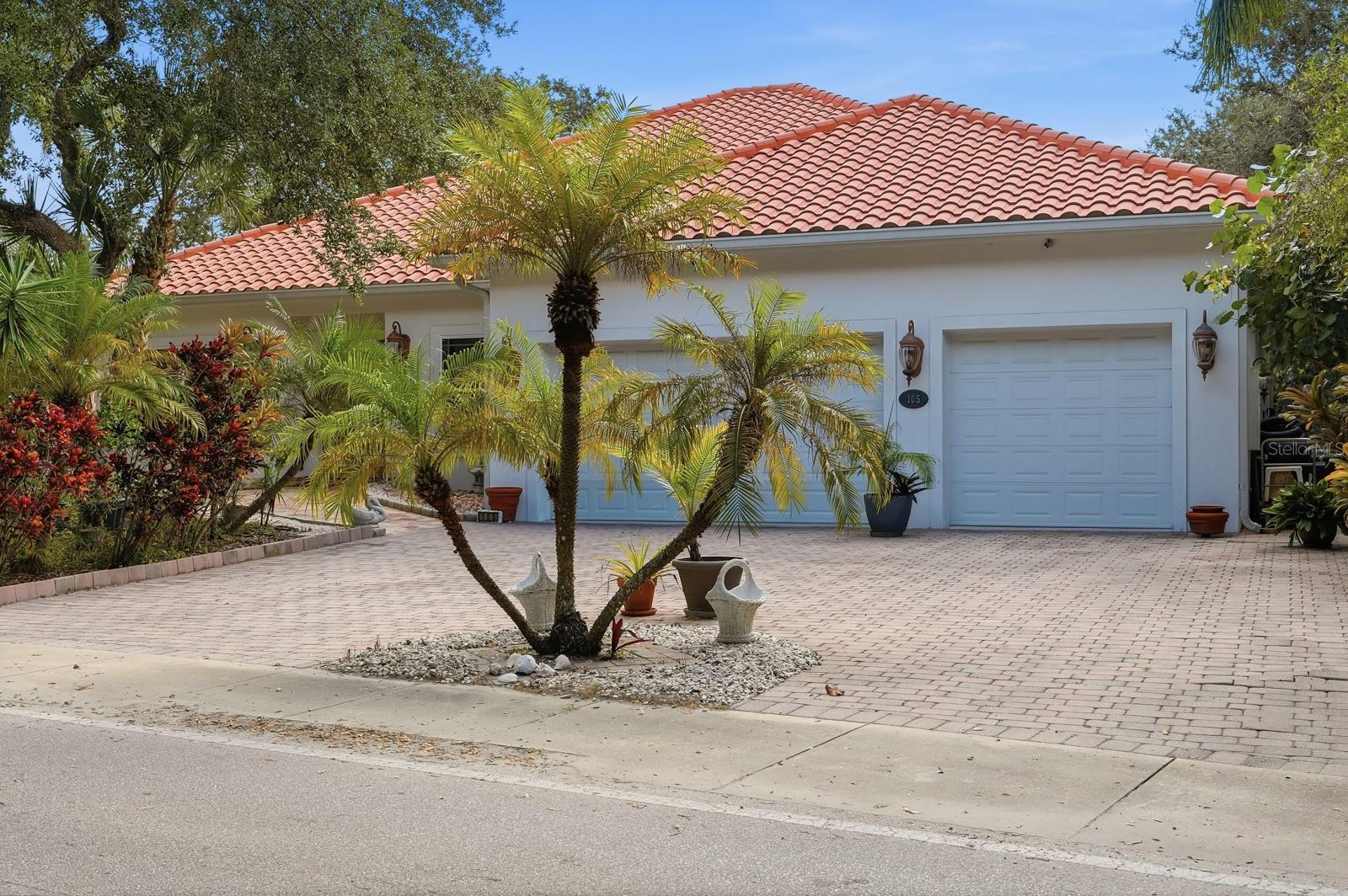 Image 64 of 67 For 105 Beach Street