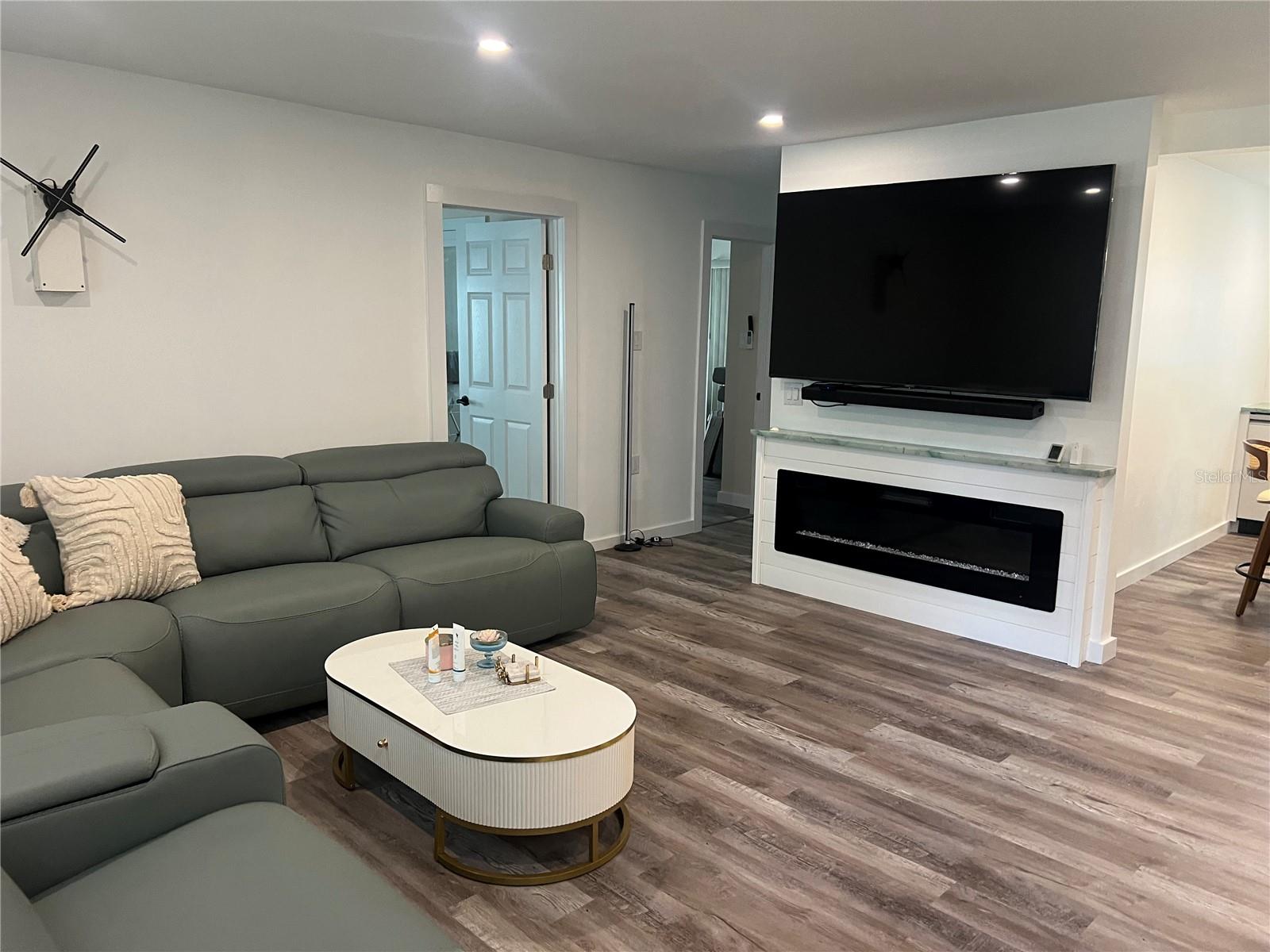 Image 9 of 17 For 115 Patrician Place