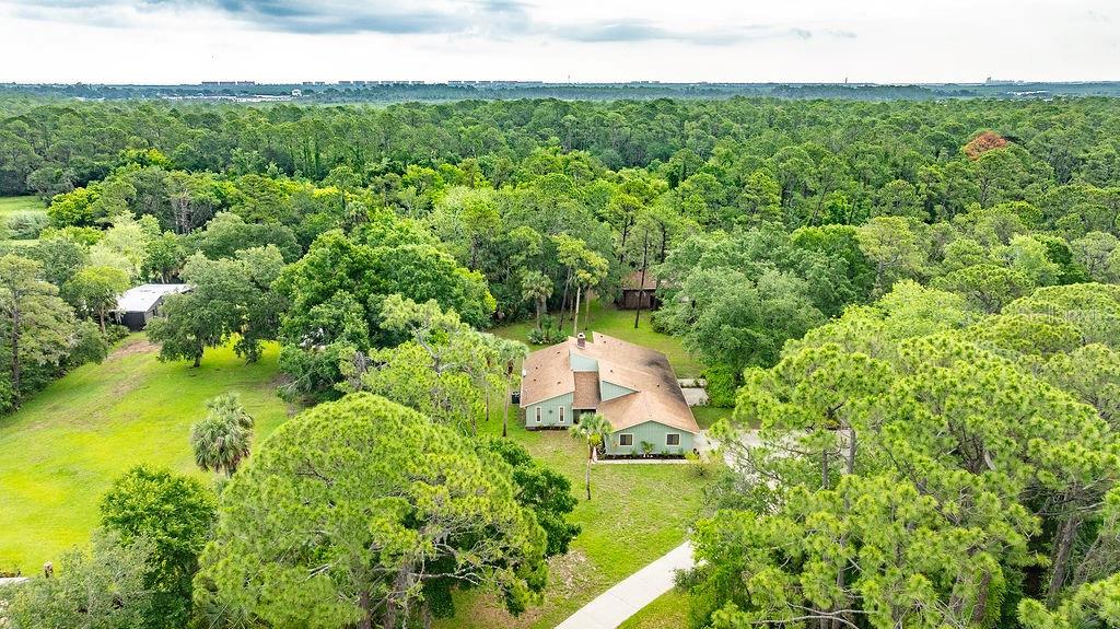 Image 3 of 25 For 5943 Trailwood Drive