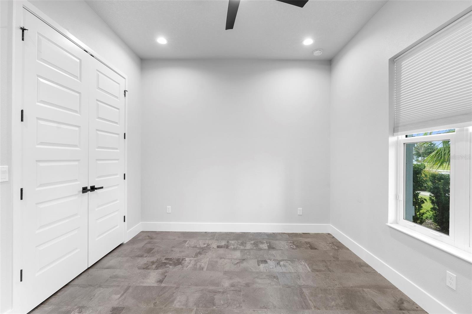 Image 8 of 29 For 1548 Lake Reserve Drive