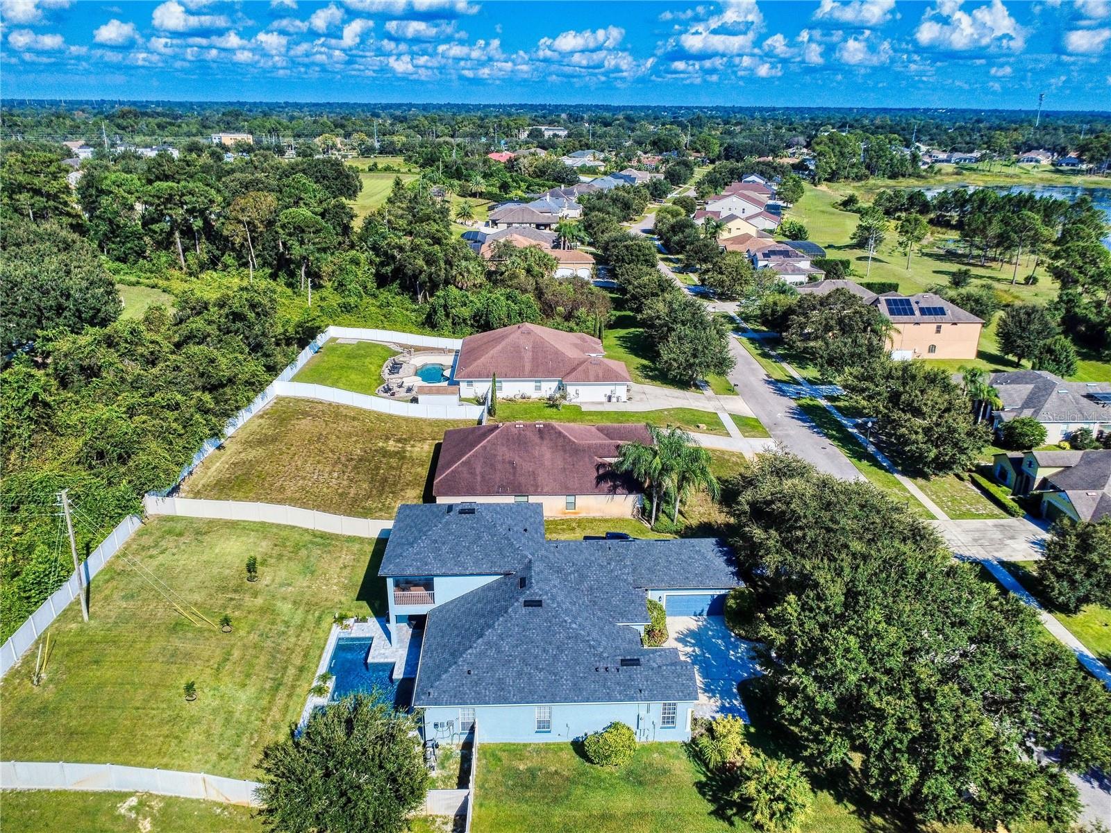 Image 74 of 94 For 253 Glen Abbey Lane