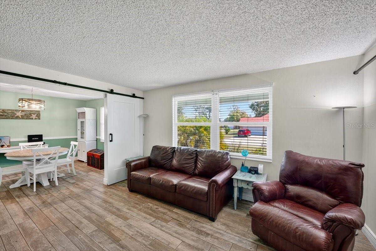 Image 14 of 51 For 24 Heather Lane