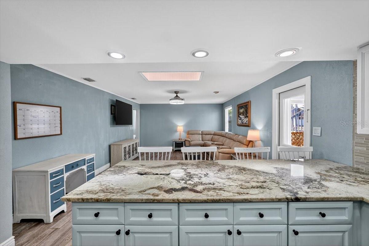 Image 24 of 51 For 24 Heather Lane