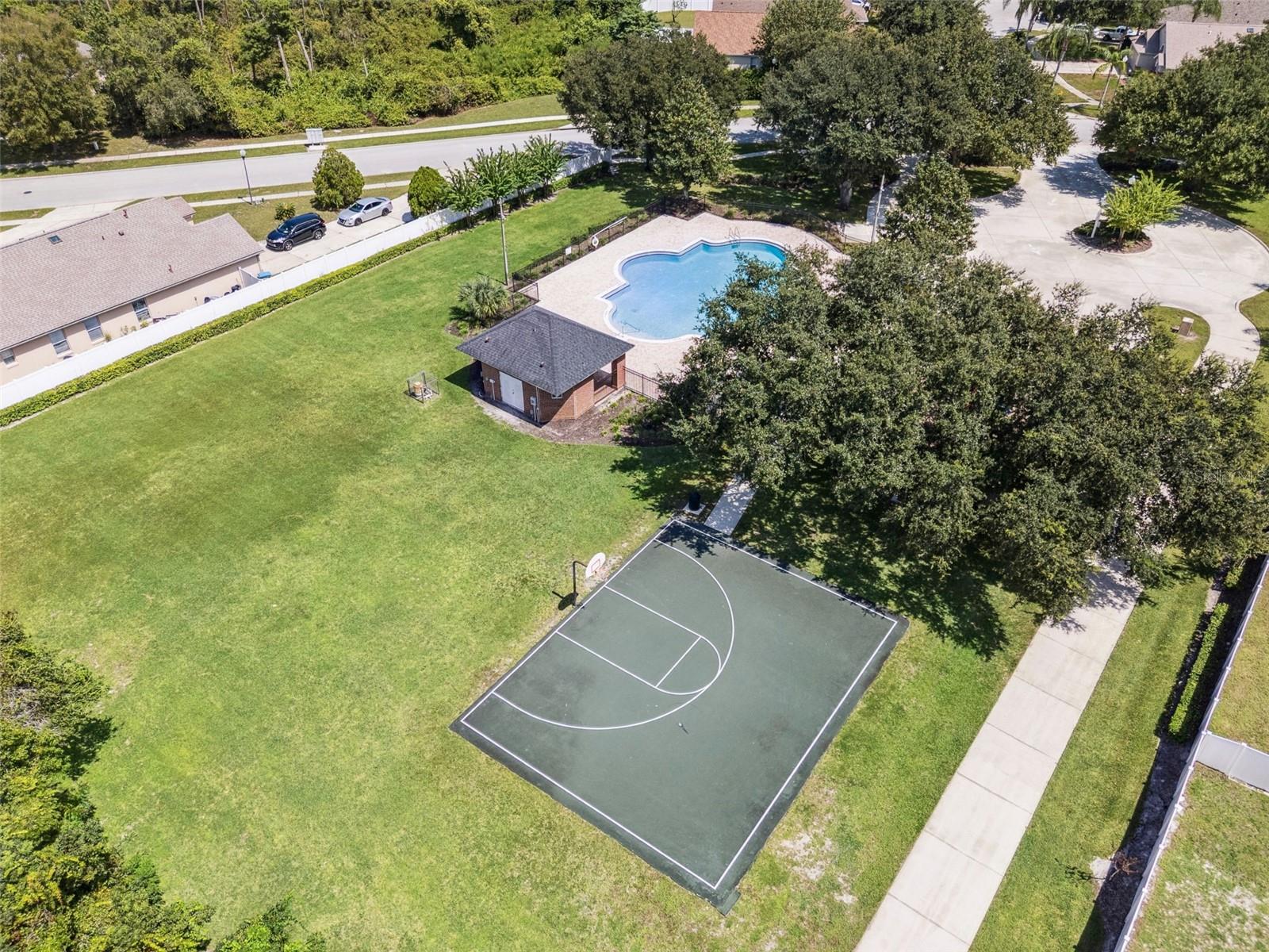 Image 41 of 43 For 2902 Coontie Avenue