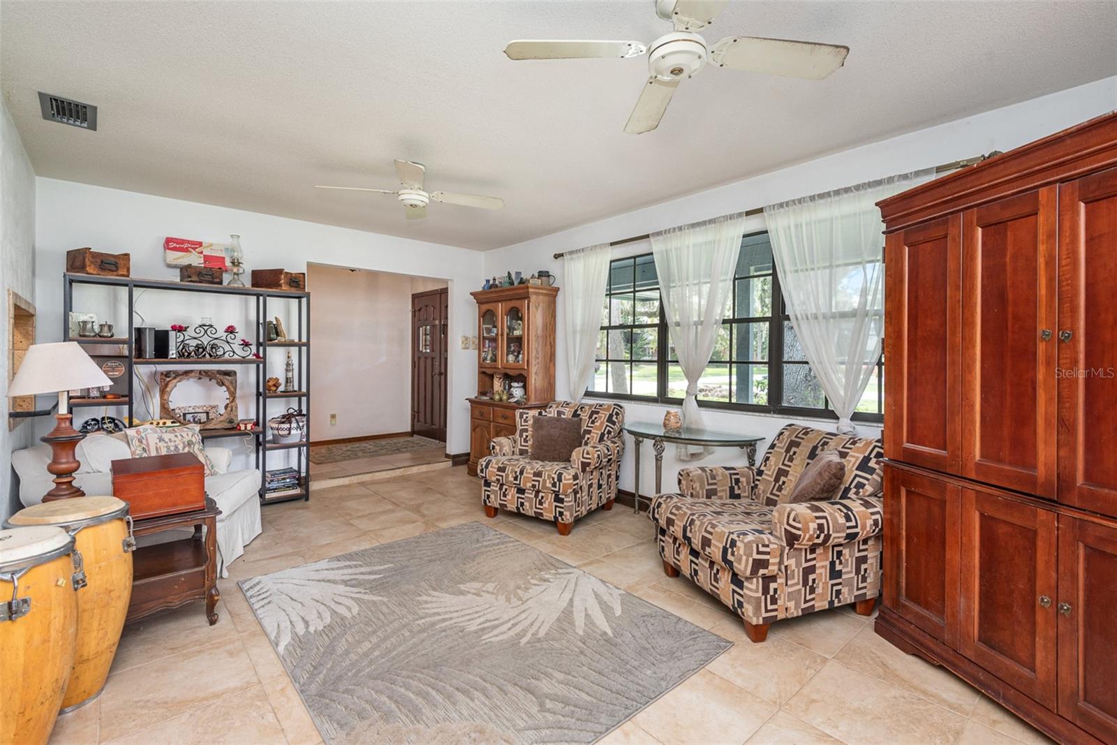 Image 7 of 43 For 573 Pelican Bay Drive