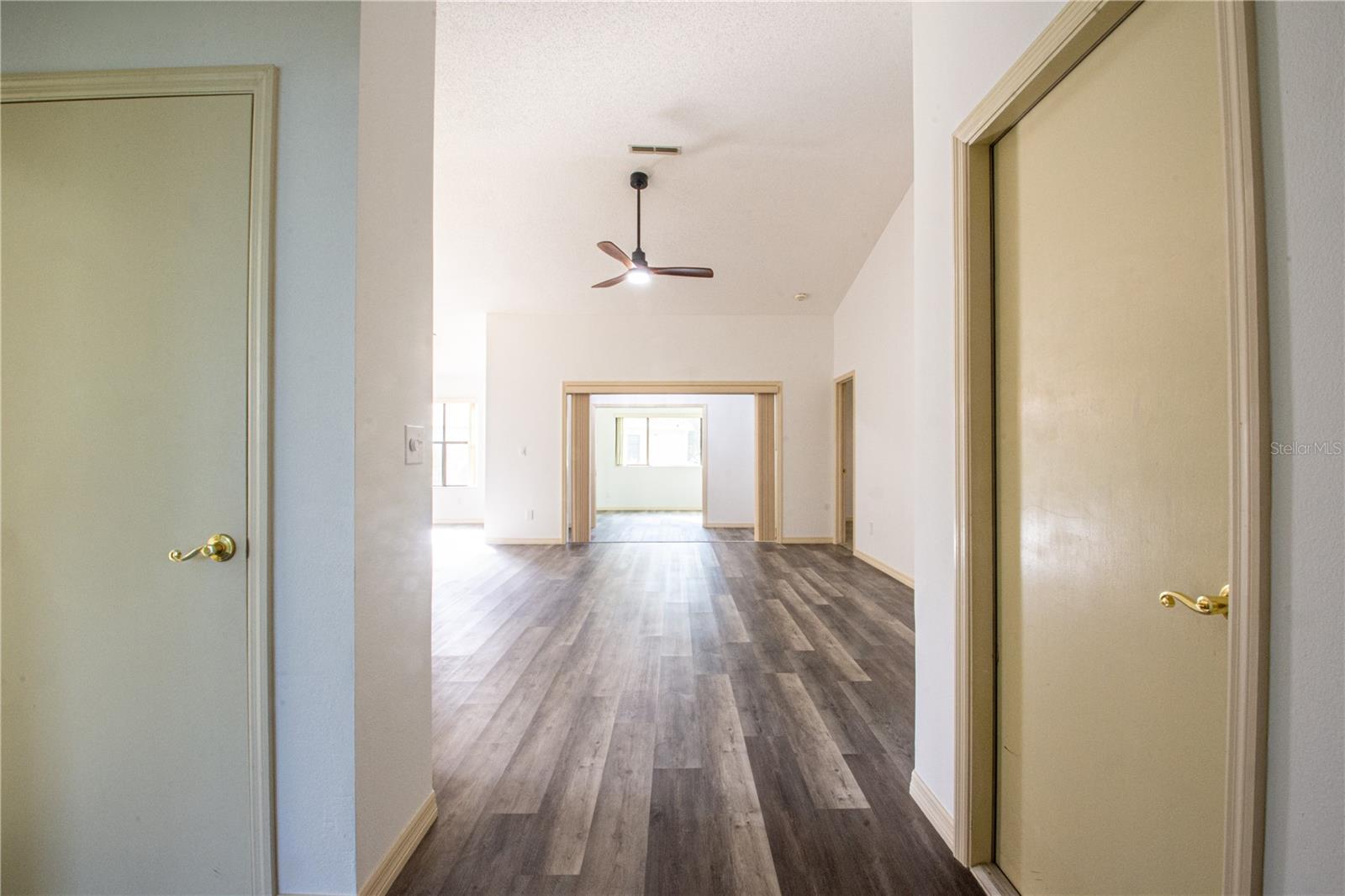 Image 14 of 29 For 714 Fox Tail Court