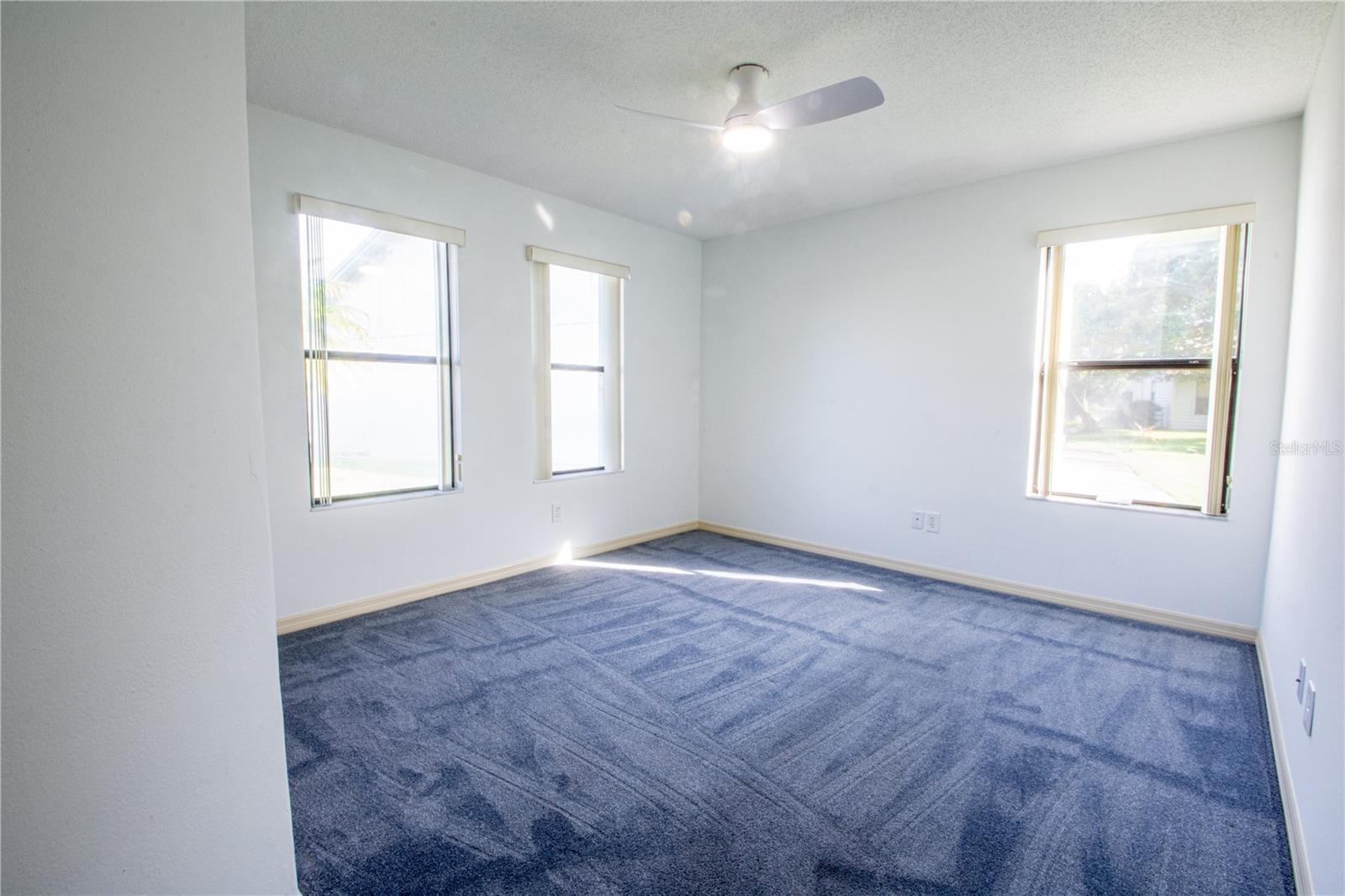Image 22 of 29 For 714 Fox Tail Court