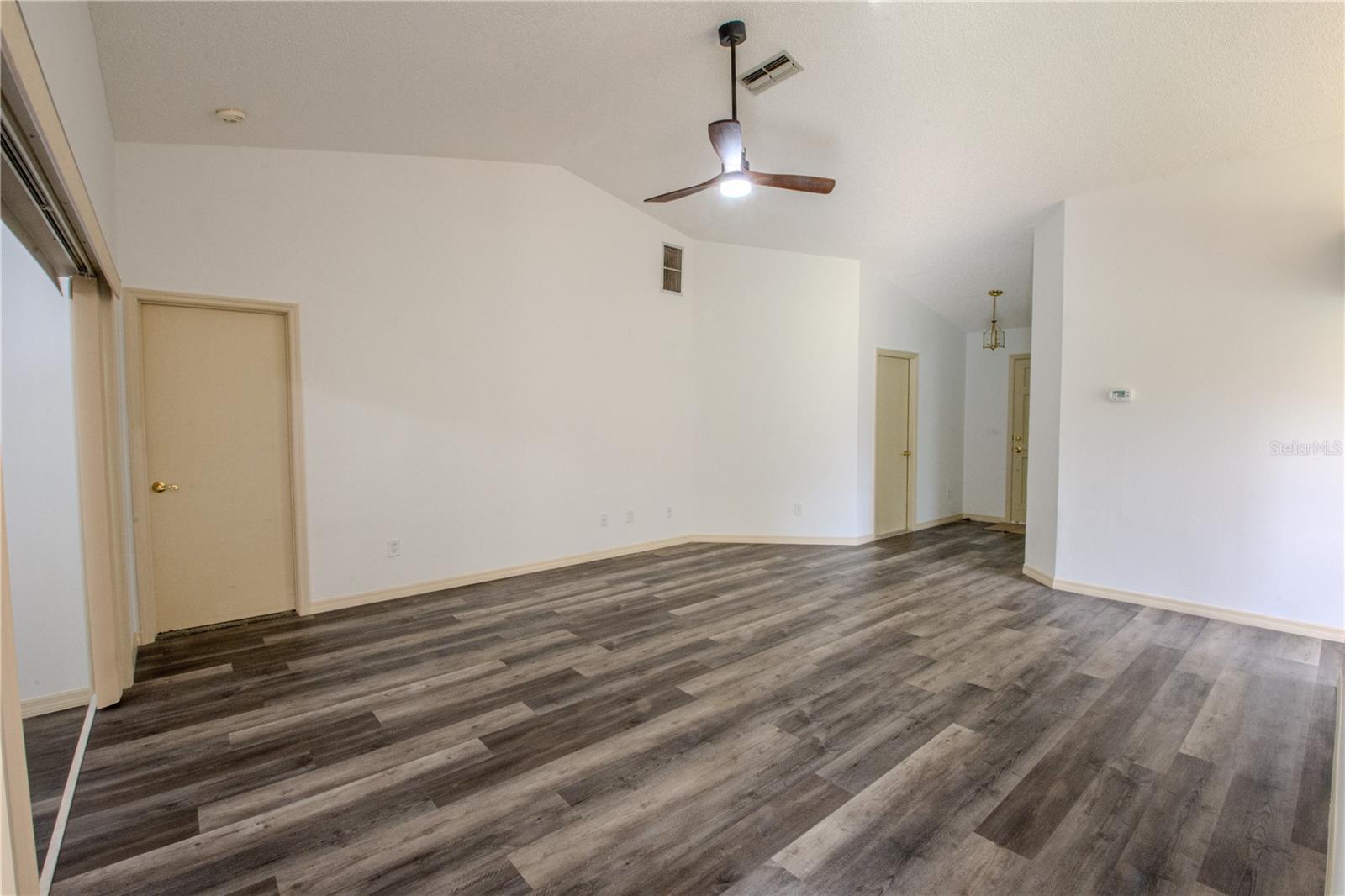 Image 24 of 29 For 714 Fox Tail Court