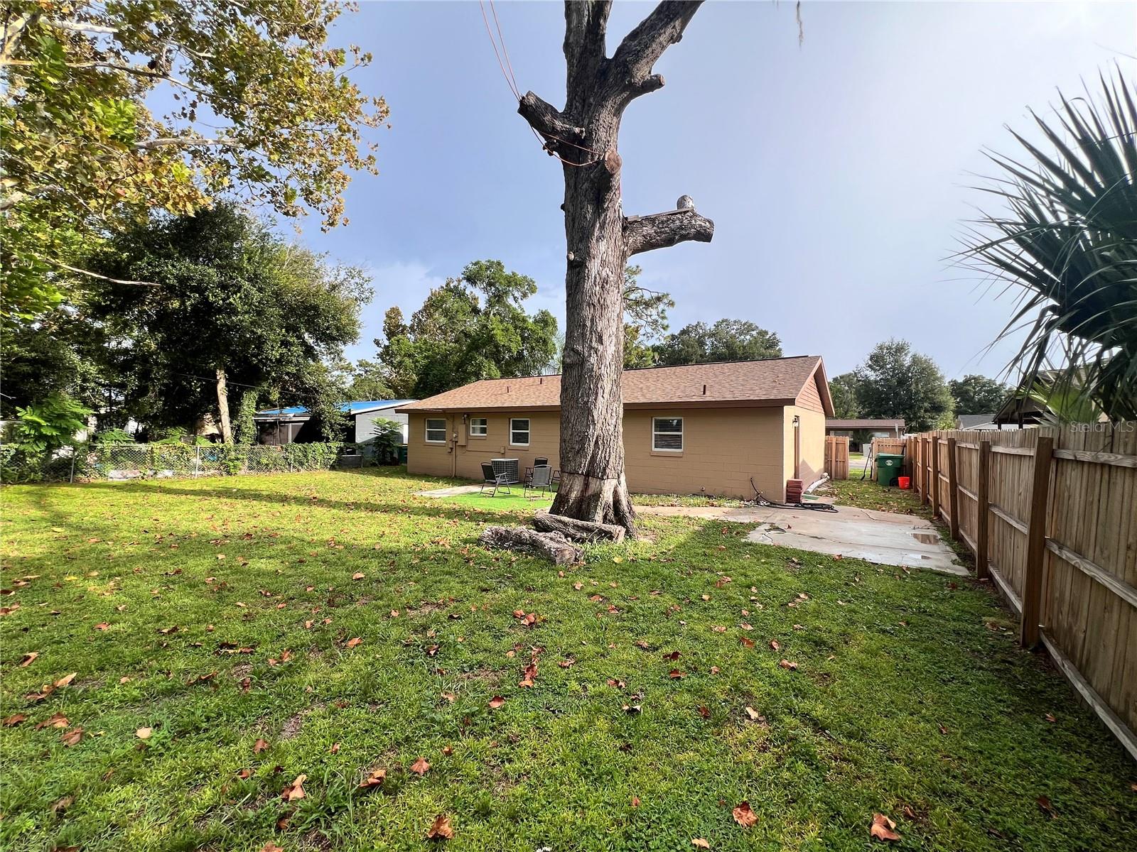 Image 10 of 59 For 921 Valleydale Avenue
