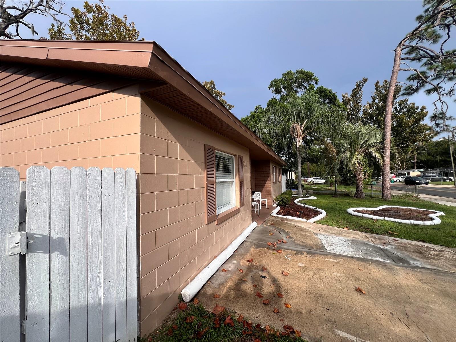 Image 3 of 59 For 921 Valleydale Avenue