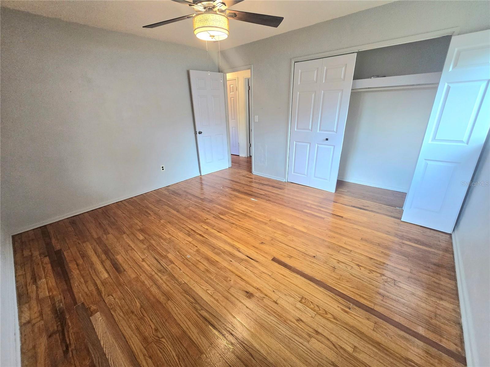 Image 21 of 33 For 817 Euclid Avenue