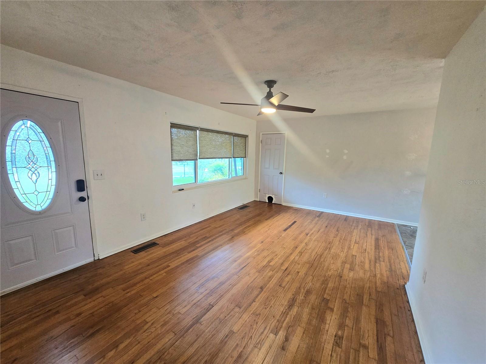 Image 5 of 33 For 817 Euclid Avenue