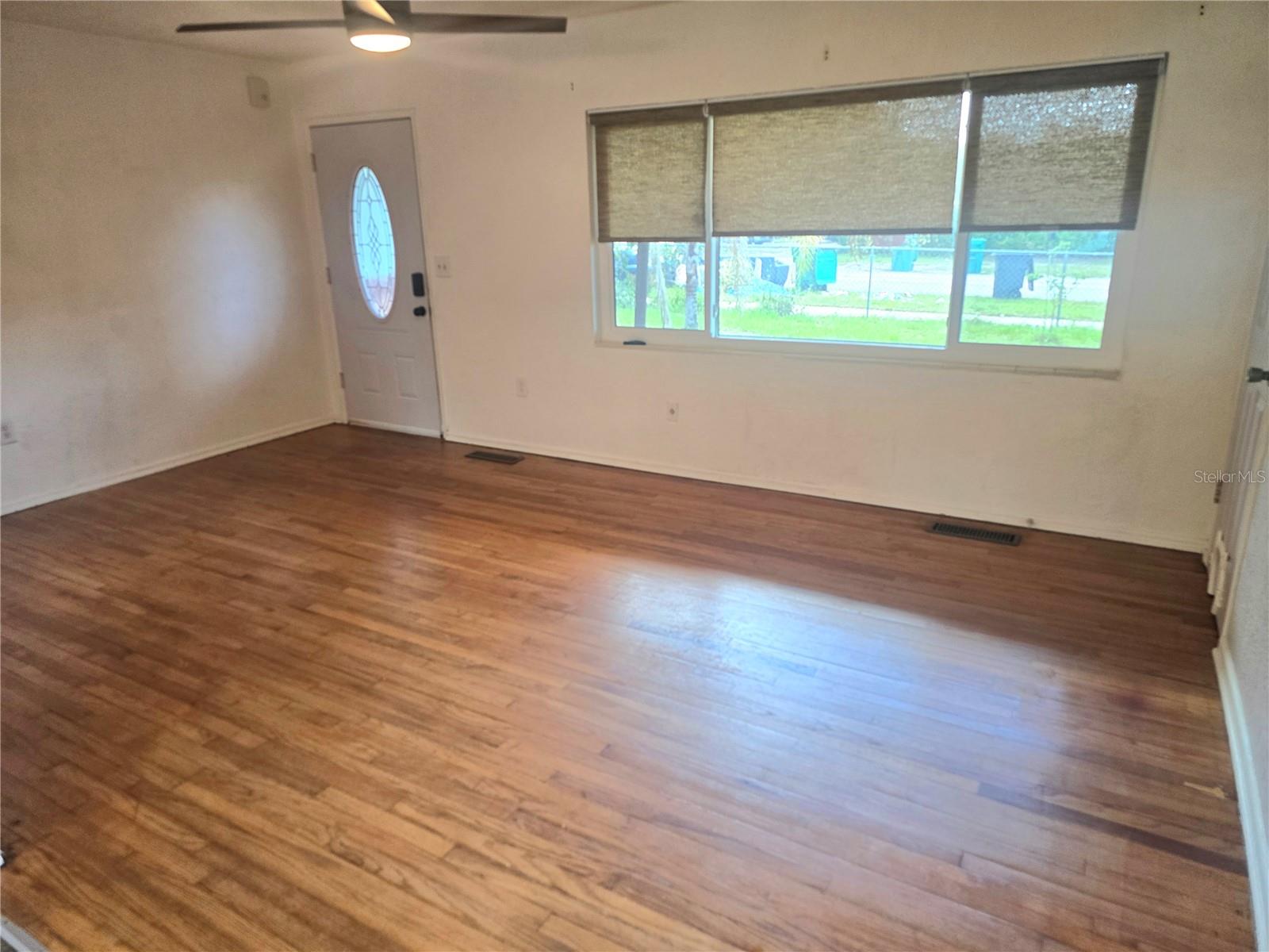 Image 6 of 33 For 817 Euclid Avenue