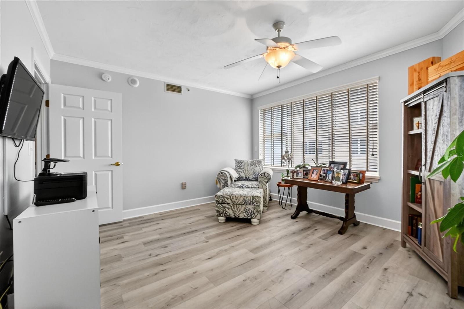 Image 32 of 57 For 3311 Atlantic Avenue 1504