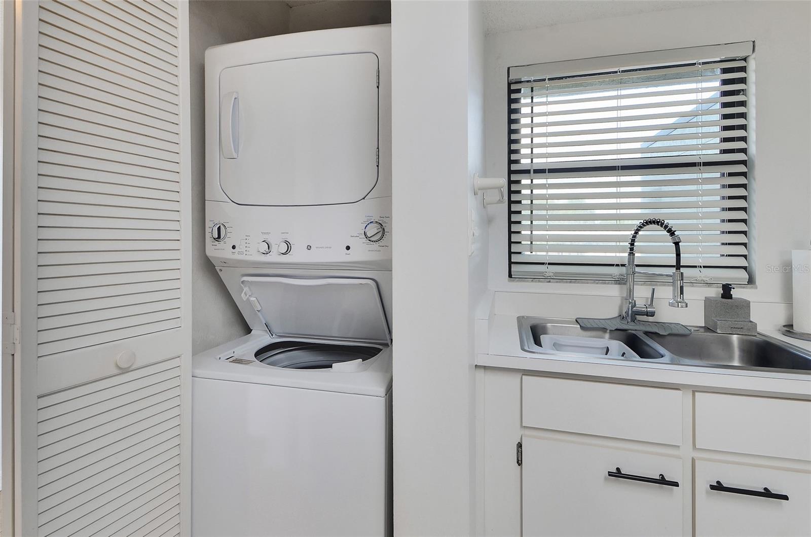 Image 10 of 33 For 3110 Ocean Shore Boulevard 1130
