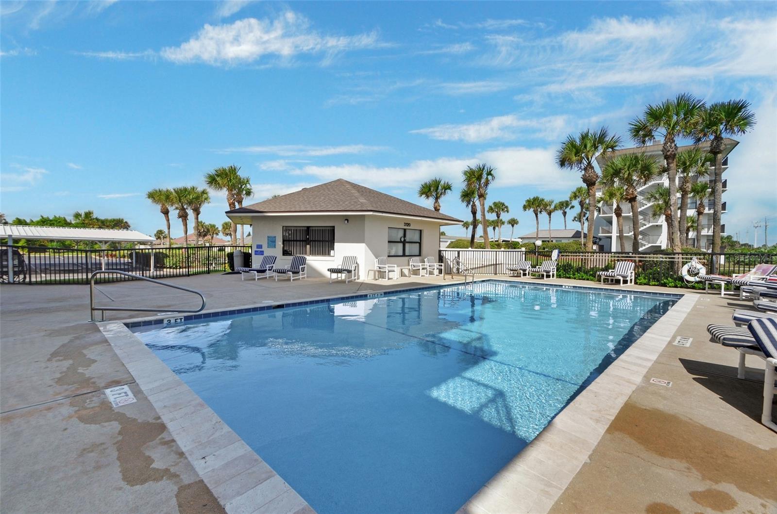 Image 22 of 33 For 3110 Ocean Shore Boulevard 1130