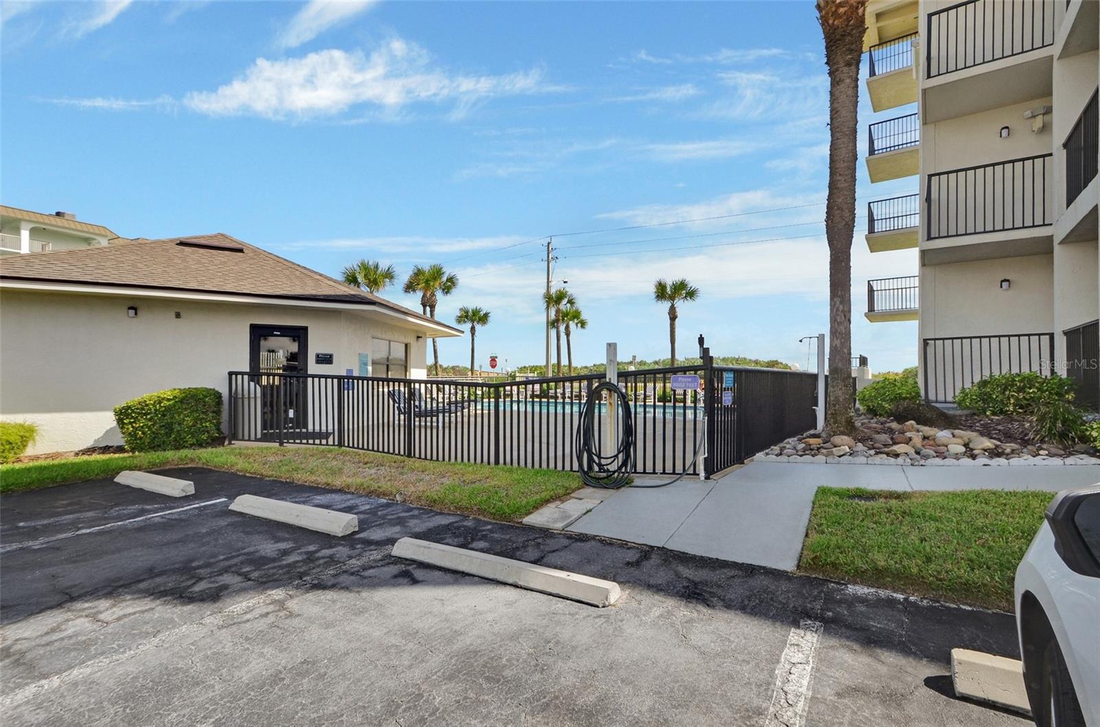 Image 26 of 33 For 3110 Ocean Shore Boulevard 1130