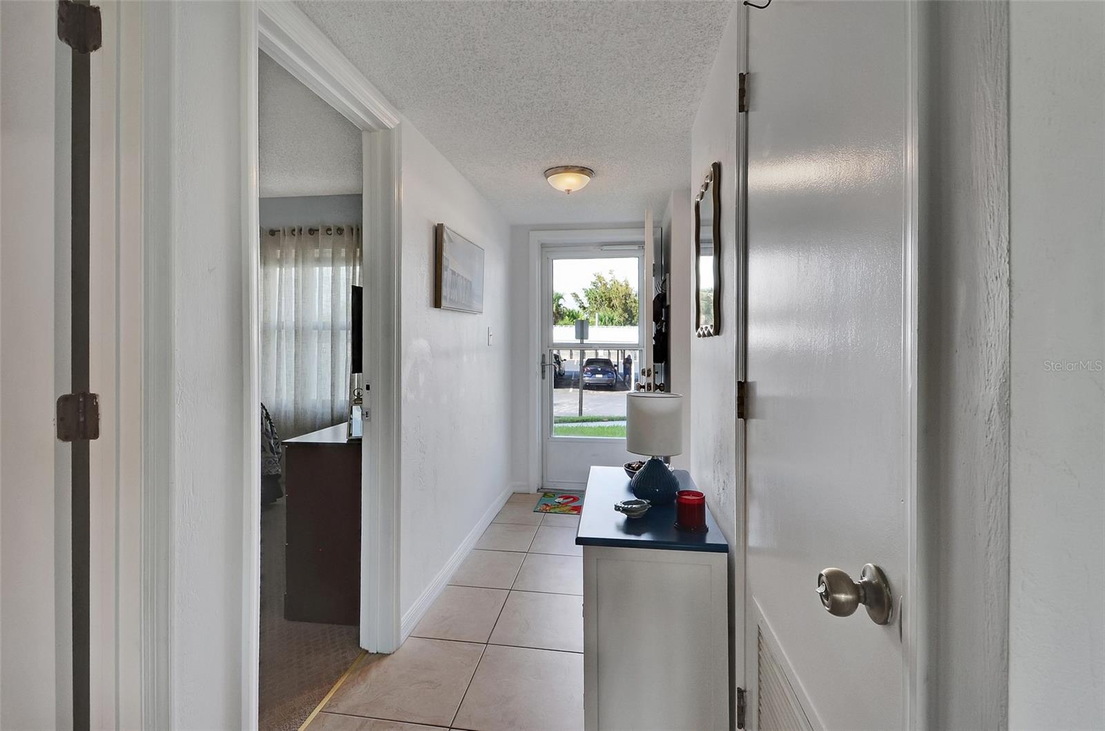 Image 6 of 33 For 3110 Ocean Shore Boulevard 1130