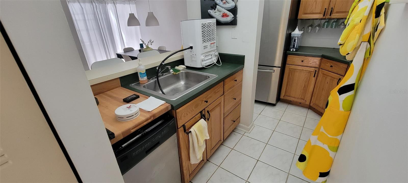Image 7 of 19 For 160 Live Oak Woods Court 3c