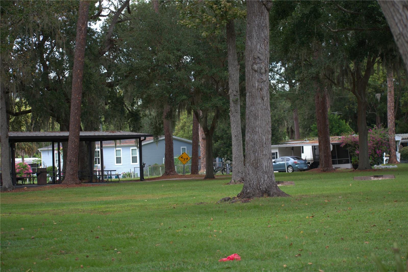 Image 10 of 11 For 102 Oak Tree Drive