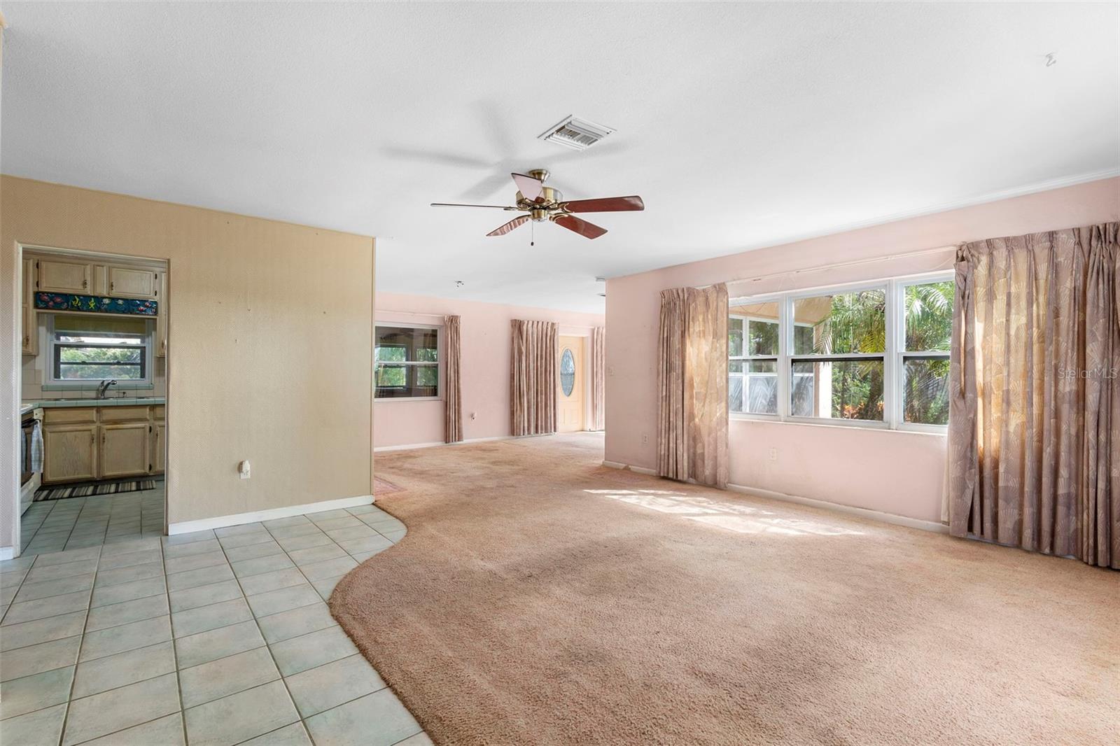 Image 8 of 40 For 721 Lake Avenue