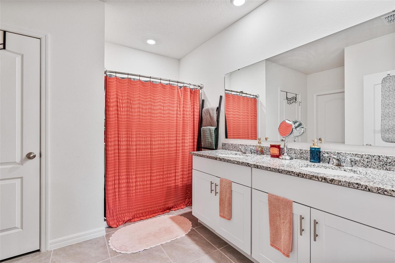 Image 20 of 37 For 511 Baroness Way