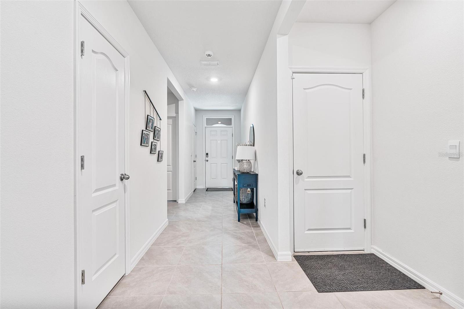 Image 22 of 37 For 511 Baroness Way