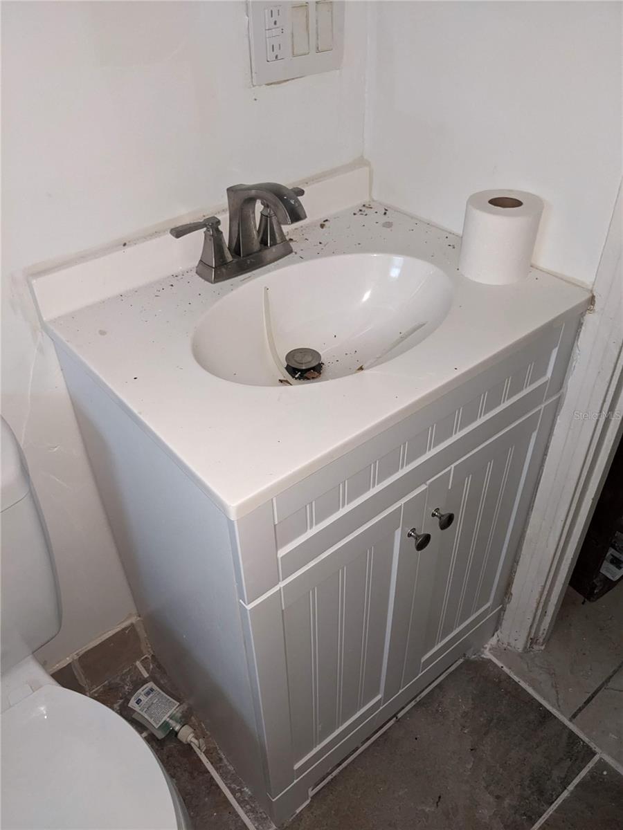 Image 7 of 14 For 720 34th Avenue