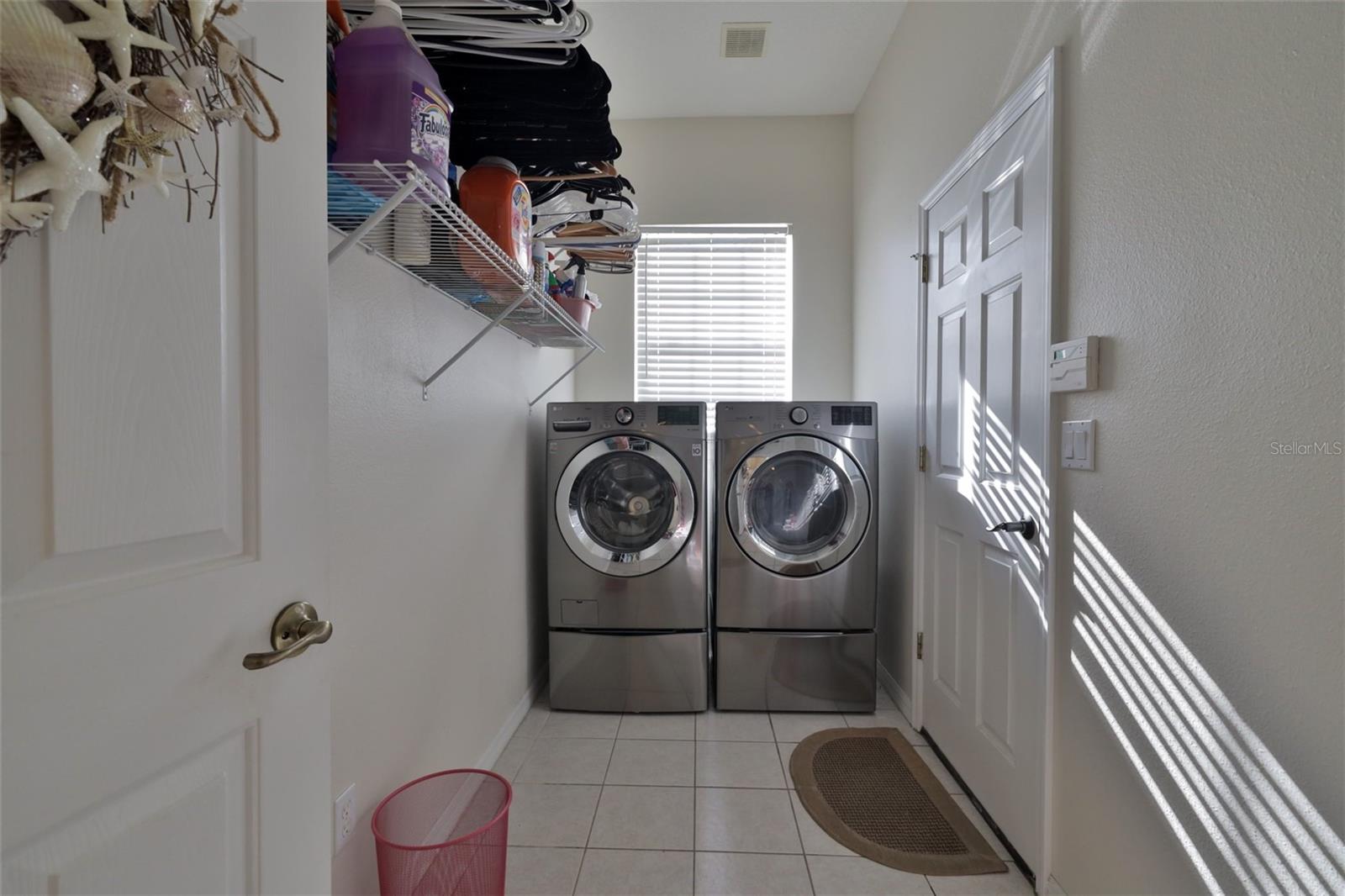 Image 28 of 34 For 3341 Glenshane Way