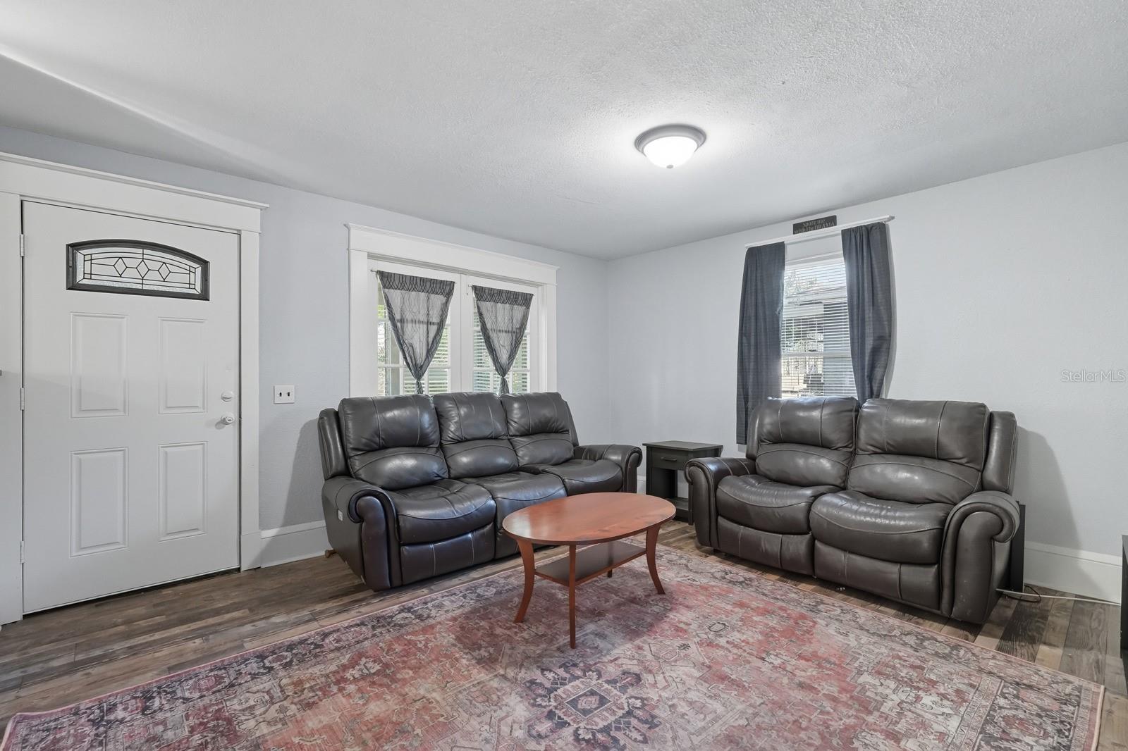 Image 13 of 57 For 141 Kingston Avenue