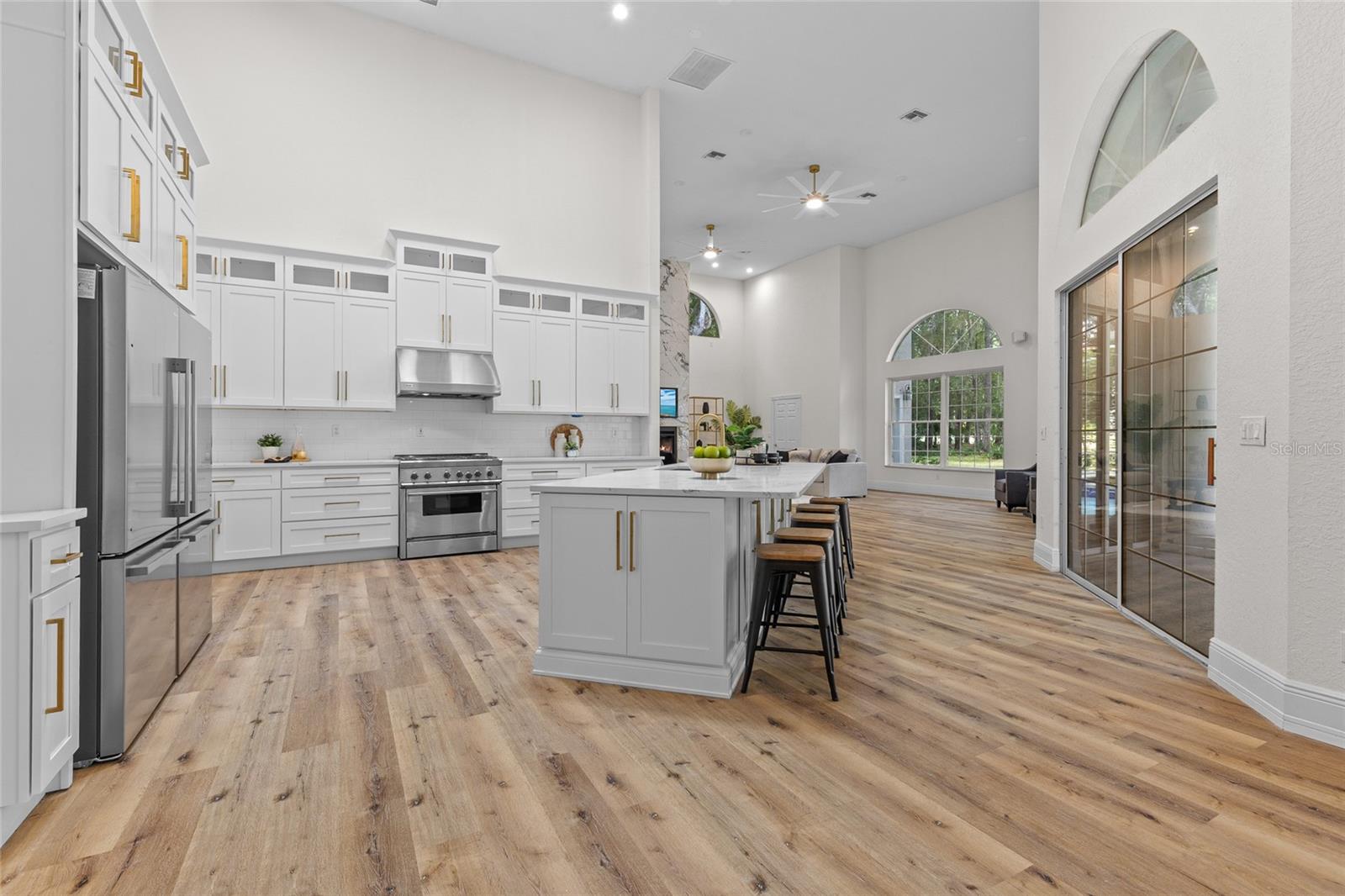 Image 8 of 60 For 6943 12th Circle