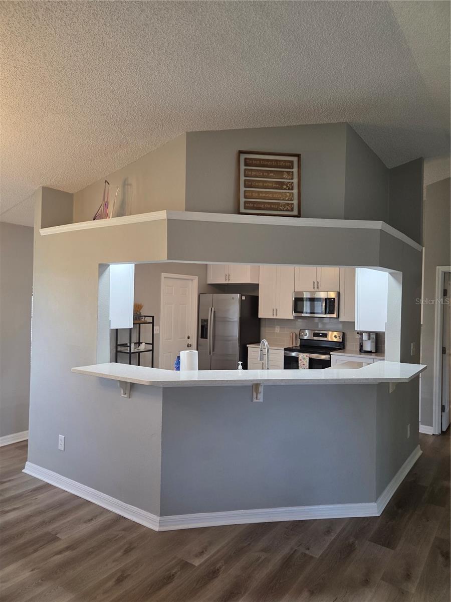 Image 10 of 31 For 2730 Woodland Drive