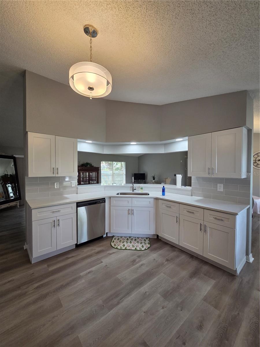 Image 12 of 31 For 2730 Woodland Drive