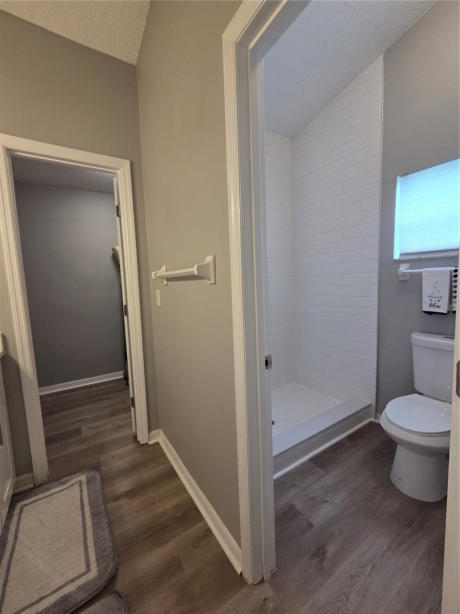 Image 16 of 31 For 2730 Woodland Drive