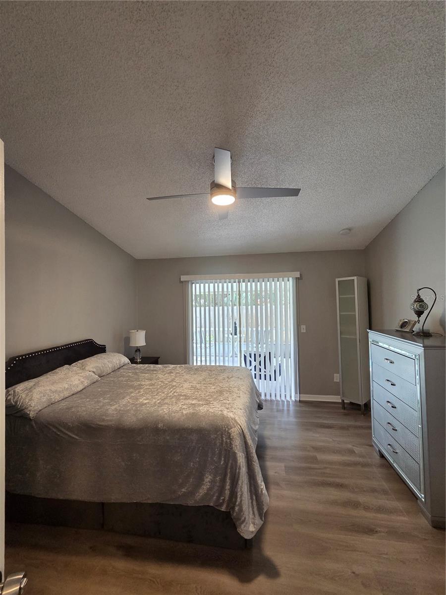 Image 19 of 31 For 2730 Woodland Drive