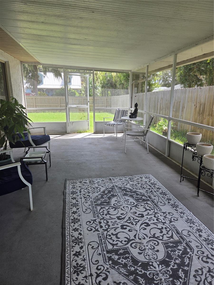 Image 28 of 31 For 2730 Woodland Drive