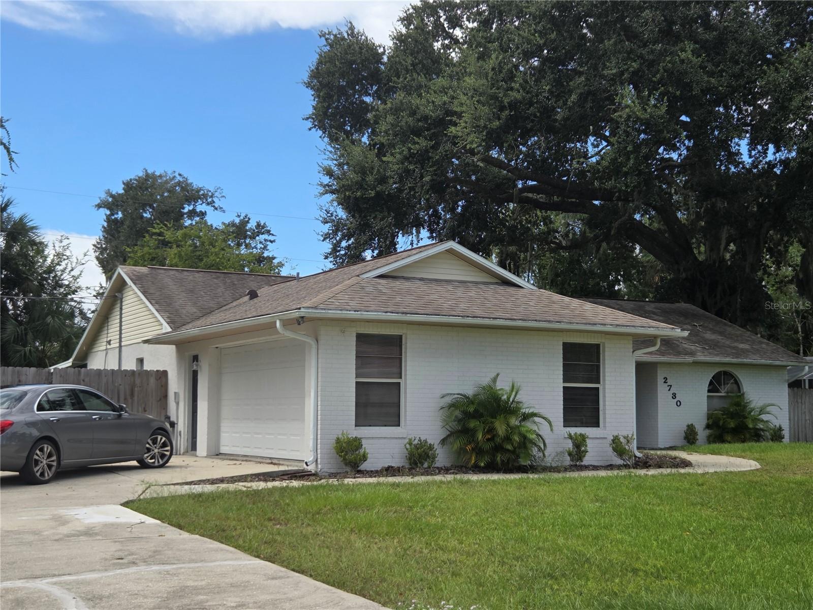 Image 3 of 31 For 2730 Woodland Drive