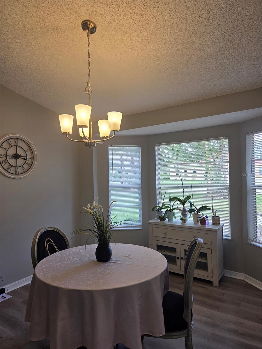 Image 9 of 31 For 2730 Woodland Drive