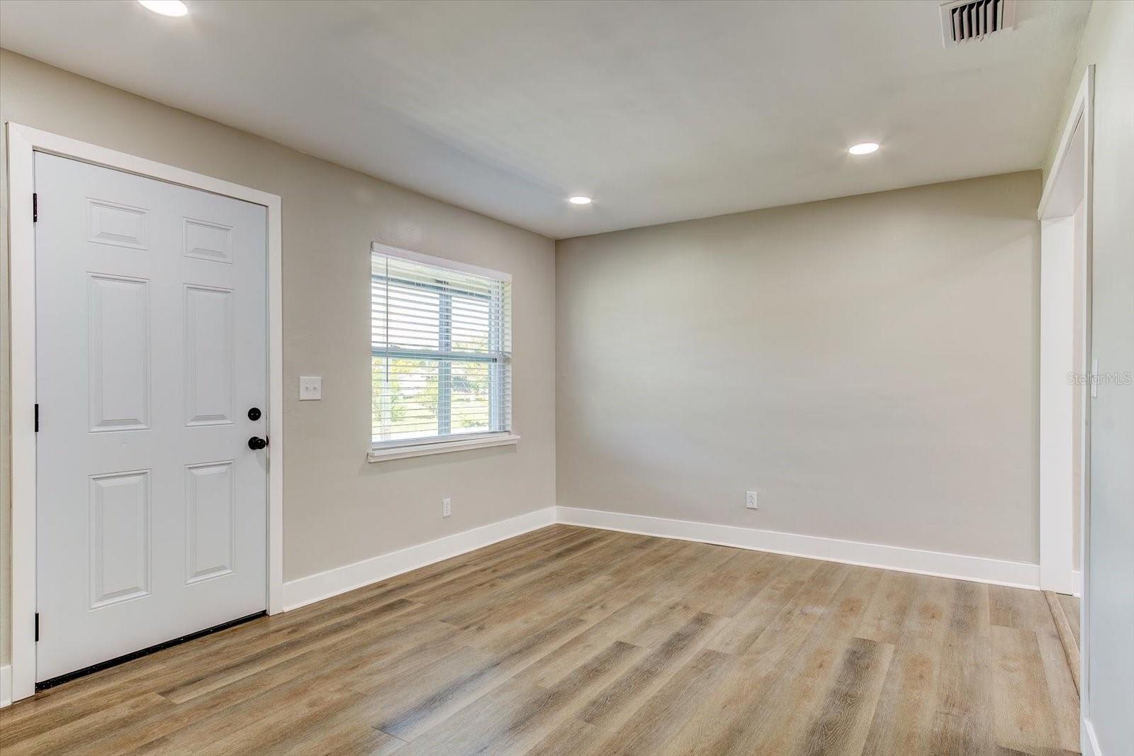 Image 13 of 32 For 2210 1st Street