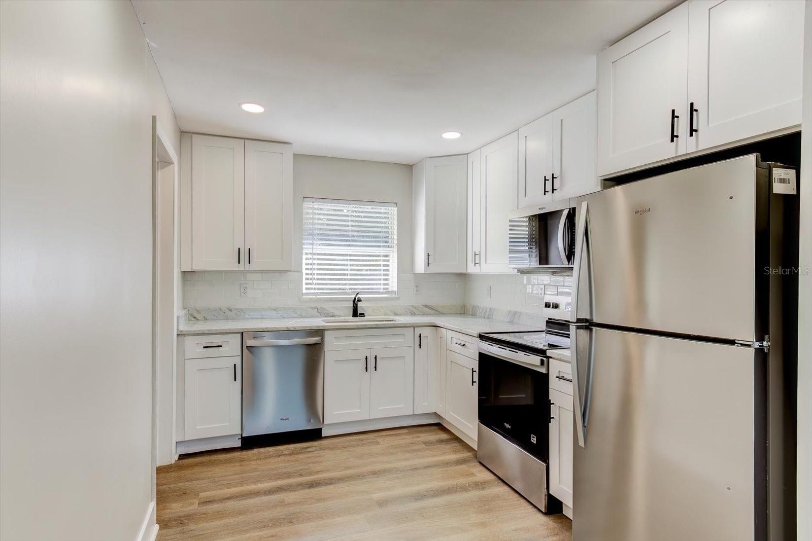 Image 15 of 32 For 2210 1st Street