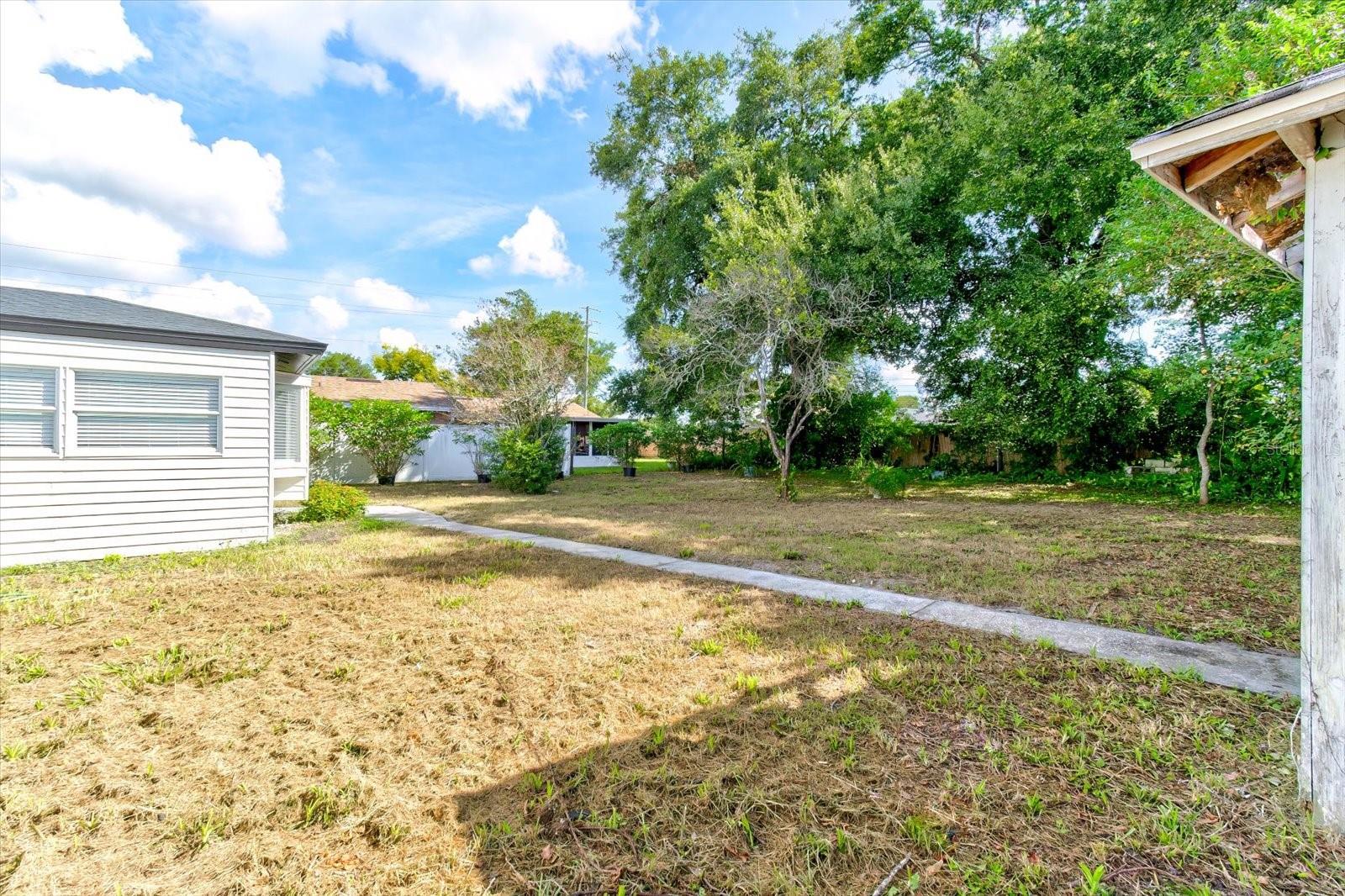 Image 9 of 32 For 2210 1st Street