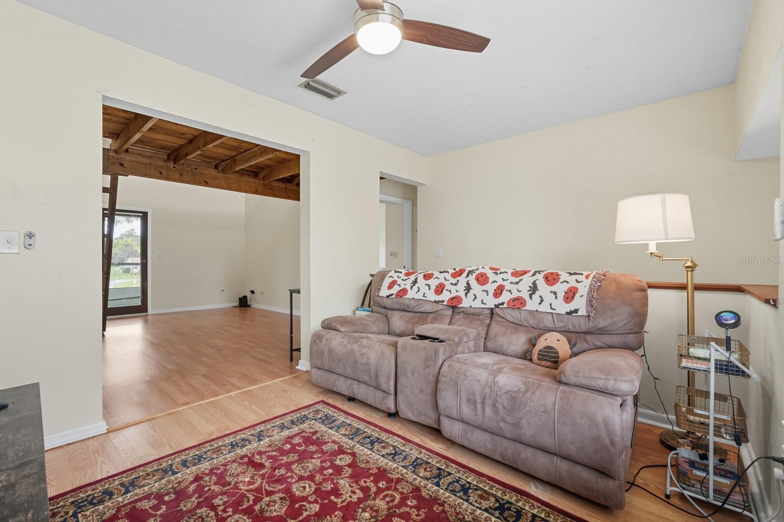 Image 10 of 51 For 132 Golden Eye Drive C