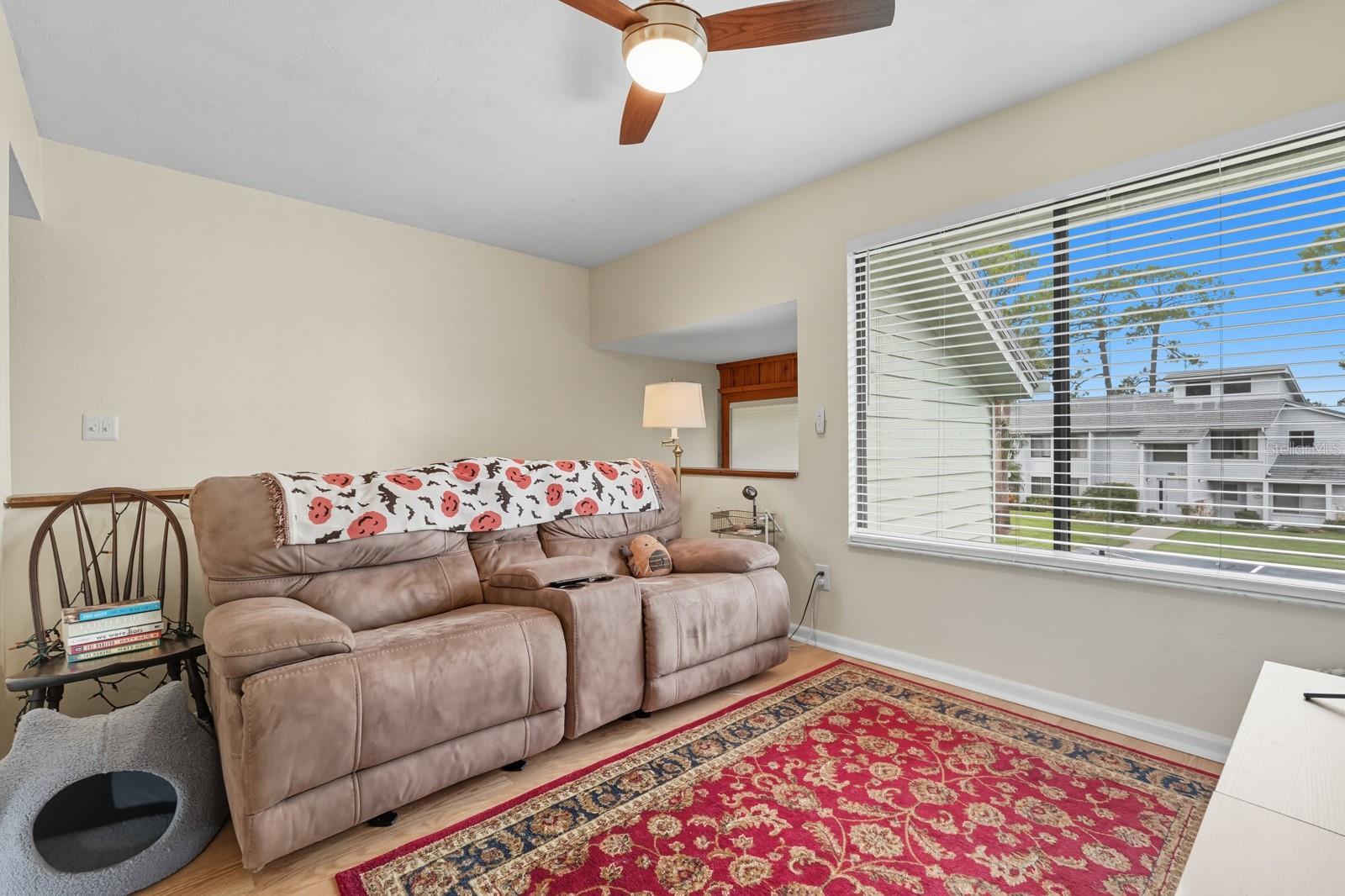 Image 14 of 51 For 132 Golden Eye Drive C