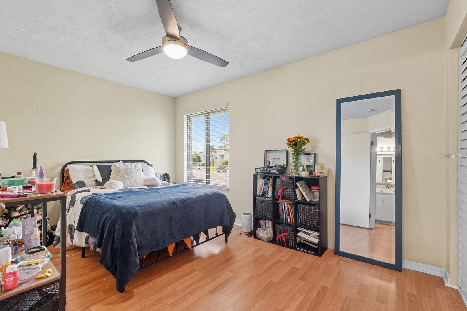 Image 30 of 51 For 132 Golden Eye Drive C